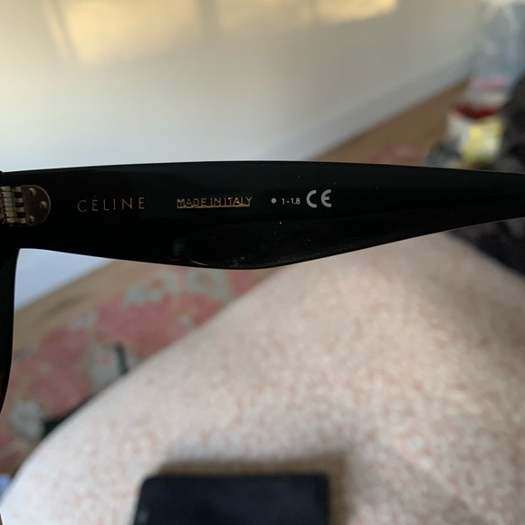 Celine sunglasses in tortoise and black (the other sale listing fell through) - Picture 3 of 4